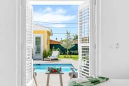 The Sunshine Villa - Image 2