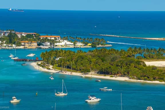 Peanut Island Paradise - Image 1