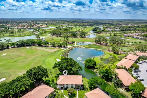 The Palm Fairway Retreat - Image 1