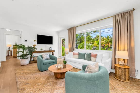The Coral Cabana - Image 4