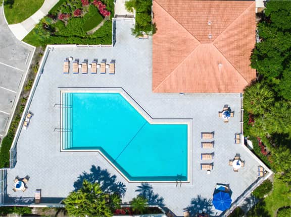 The Palm Fairway Retreat - Image 5