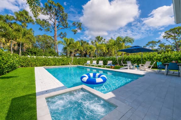 Jupiter Palms Oasis - Image 1